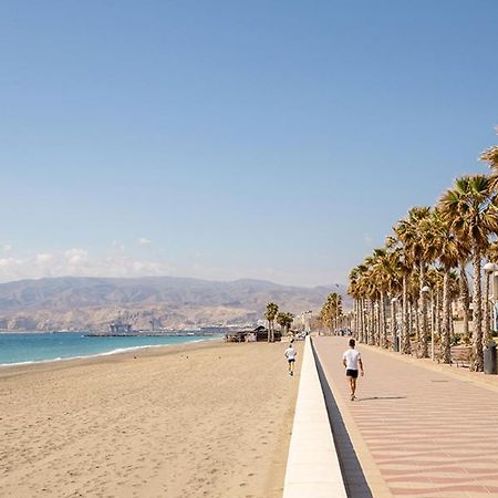 Nueva Almeria Beach & Chill エクステリア 写真